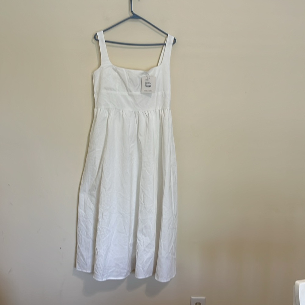 Women’s Midi Dress in White - Classic Sleeveless Summer Dress - Picture 2 of 9